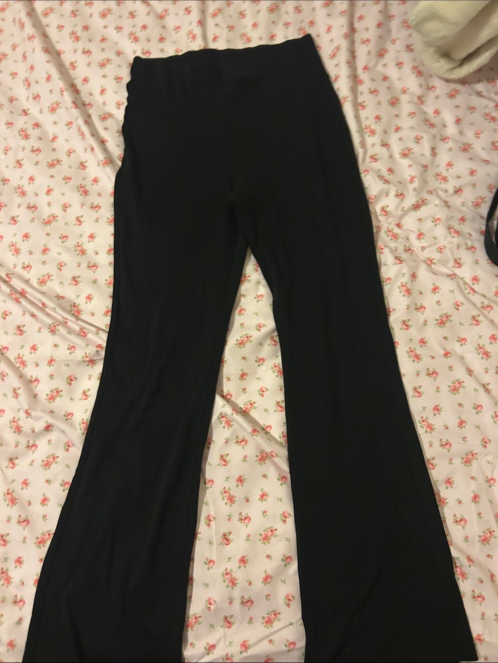H&M Black Boot-Cut Stretch leggings